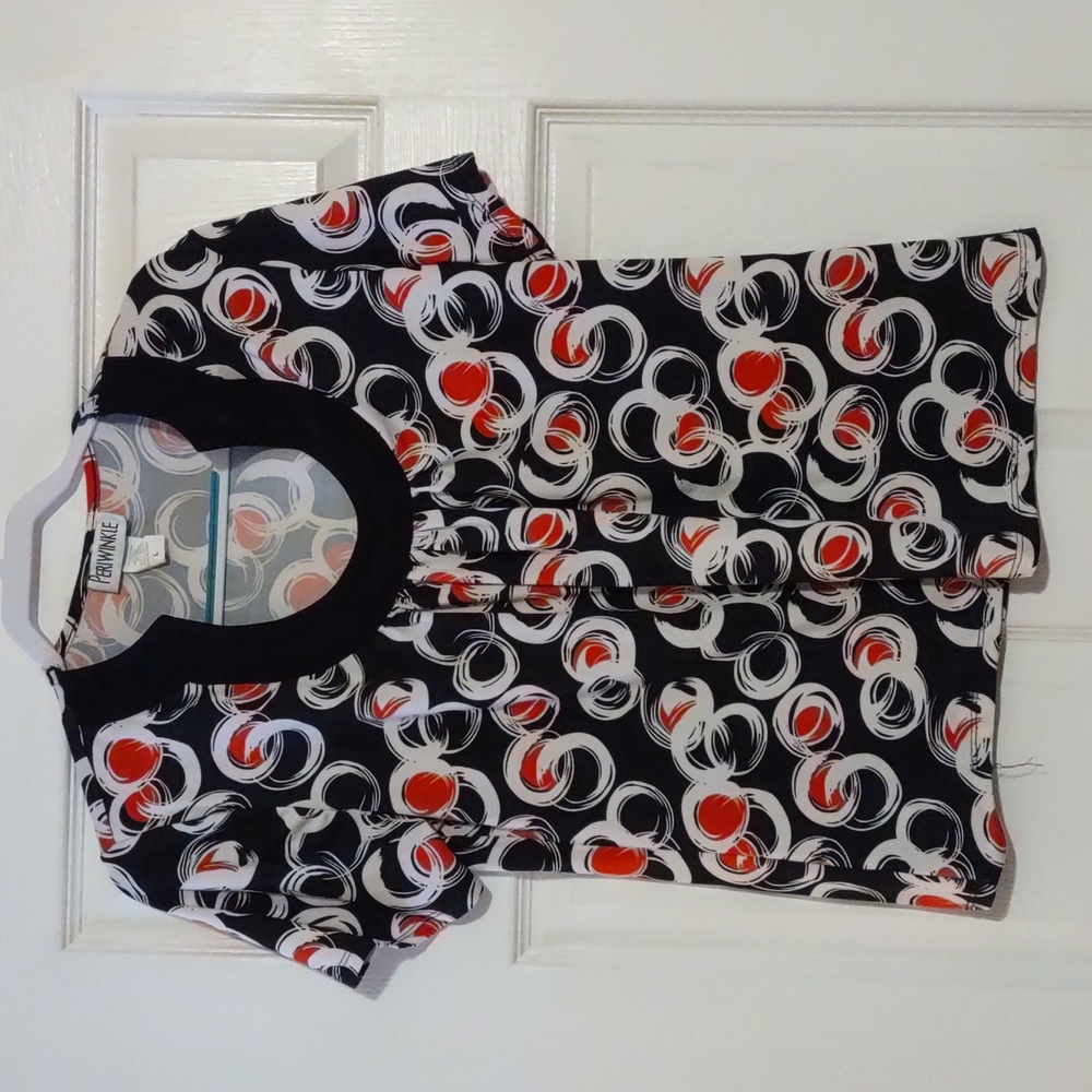 Women's top. Periwinkle brand. Black white and red. scooped collar